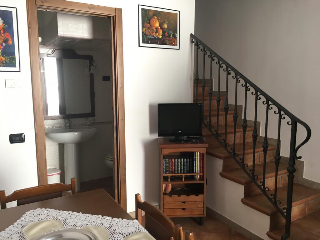 Appartamenti E Camere Il Poggio Di D'Angeli Lidia Auditore Zewnętrze zdjęcie
