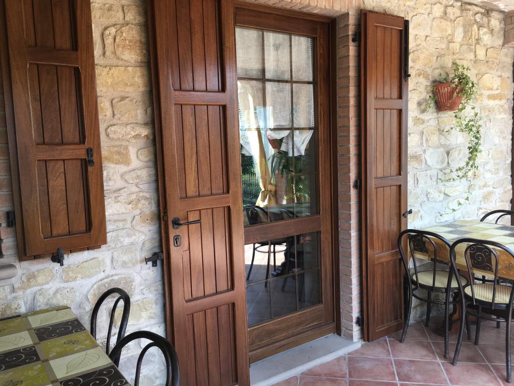 Appartamenti E Camere Il Poggio Di D'Angeli Lidia Auditore Zewnętrze zdjęcie