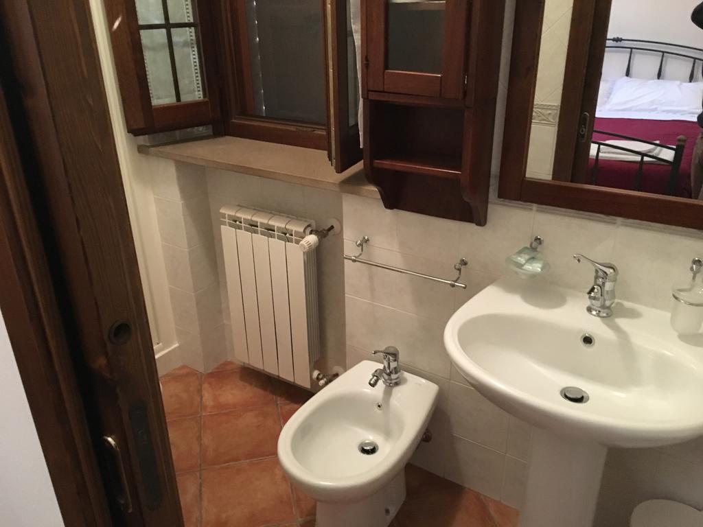 Appartamenti E Camere Il Poggio Di D'Angeli Lidia Auditore Zewnętrze zdjęcie
