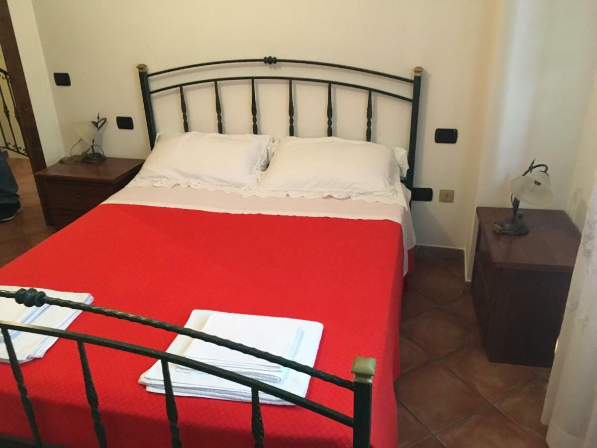 Appartamenti E Camere Il Poggio Di D'Angeli Lidia Auditore Zewnętrze zdjęcie